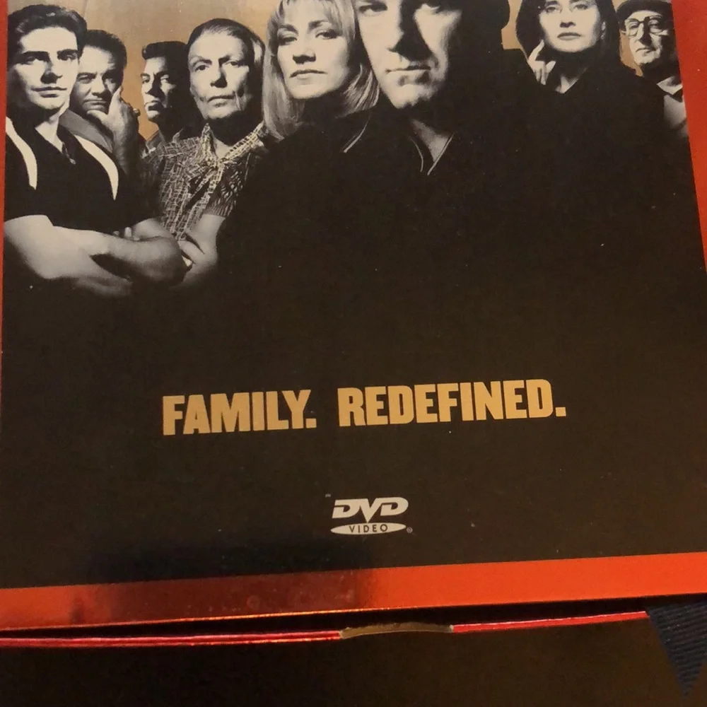 NEW LISTING! HBO Sopranos Complete Second Season - Picture 2 of 9